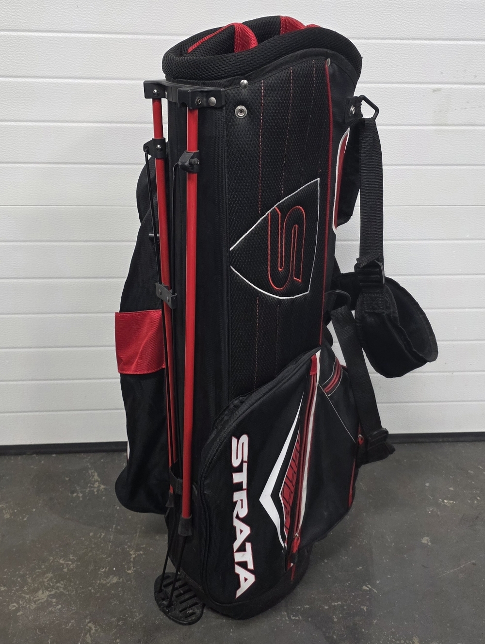 Stand Golf Bag — Black & Red